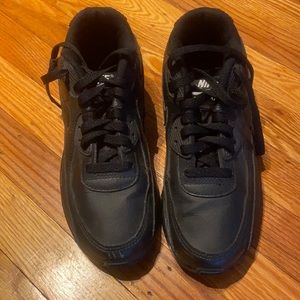 Black nike air max